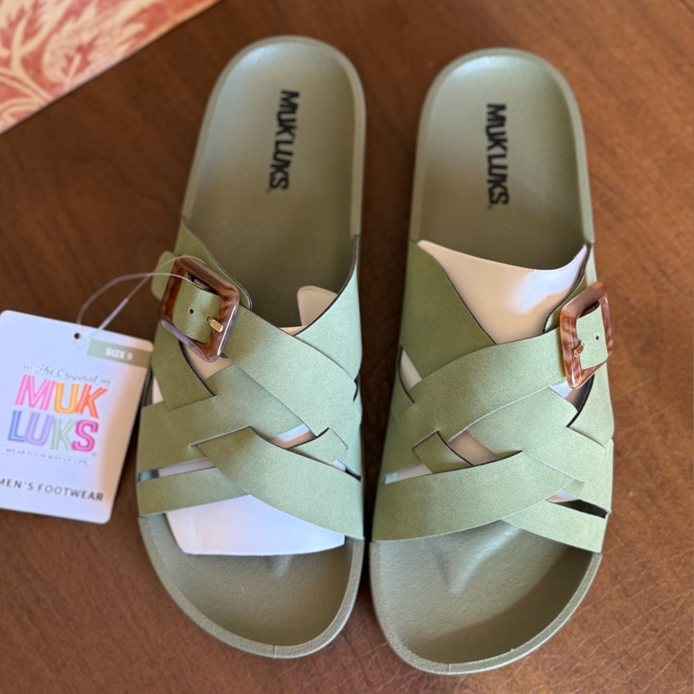 NWT Muk Luks Women's Olive Green Slide Sandals